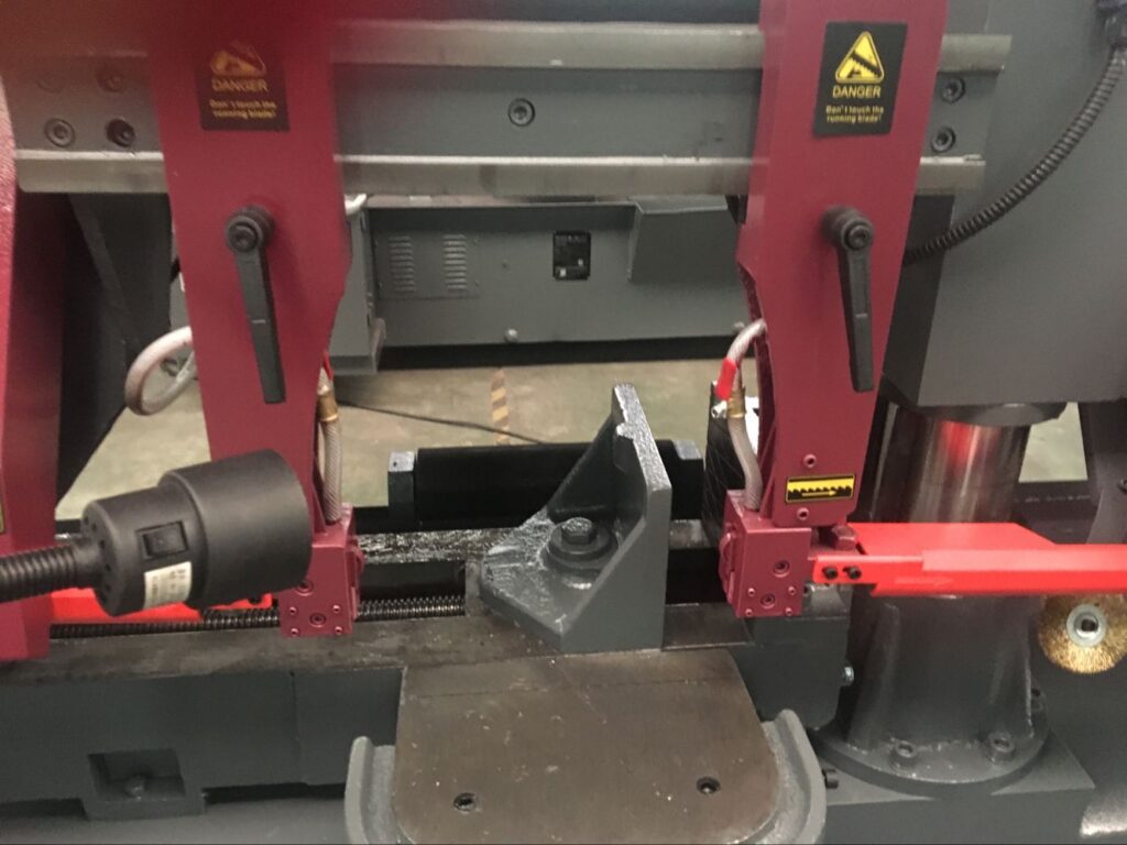 H-300 Band Sawing Machine for Australia